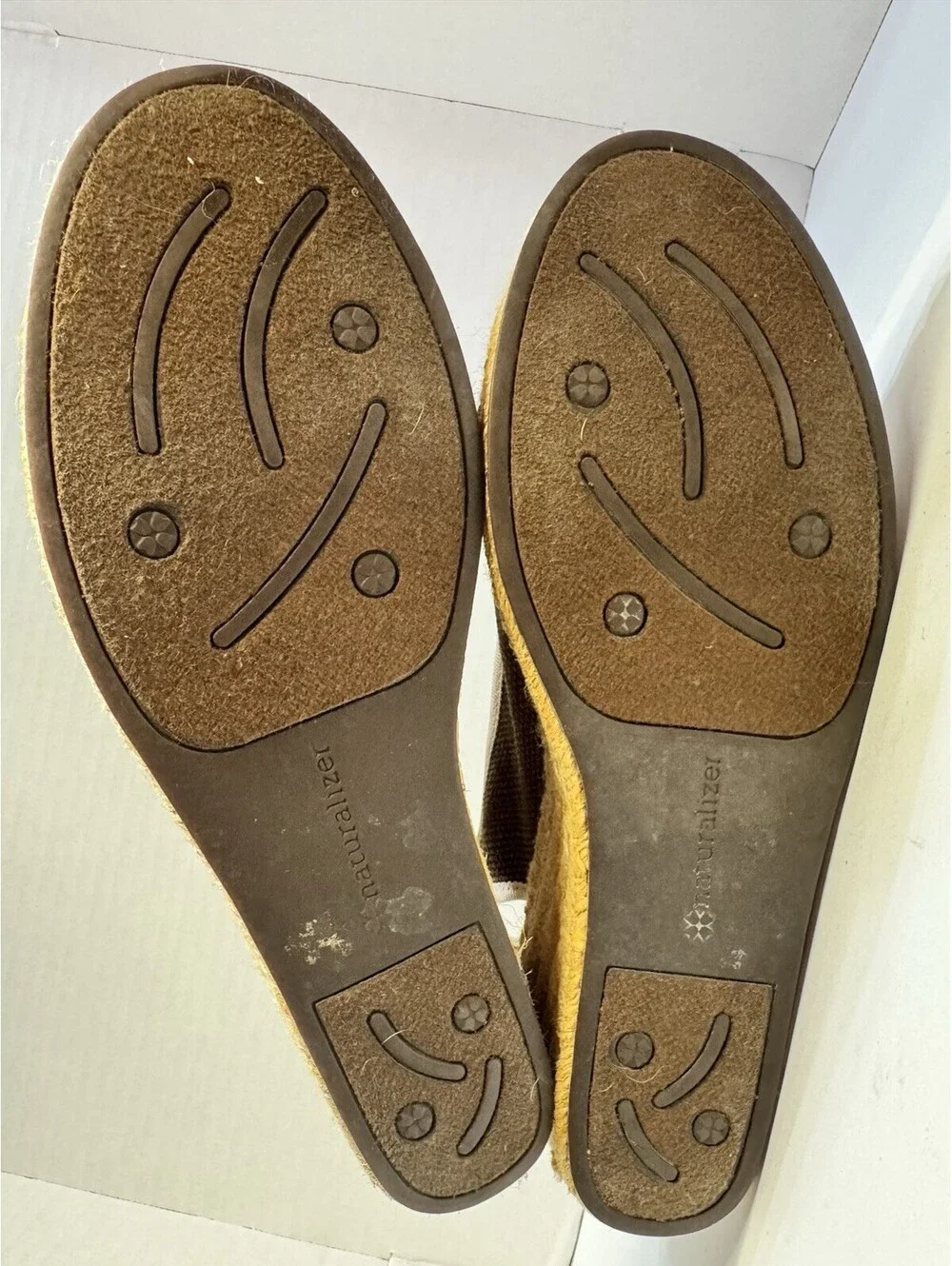 Naturalizer Women's Brown/Beige Comfy Straw Wedge Espadrille Sandals Size 8M